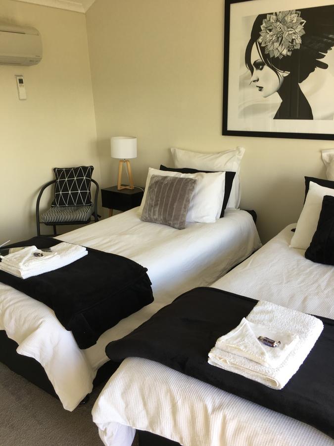 Bed and Breakfast Rosewhite House Myrtleford Exterior foto