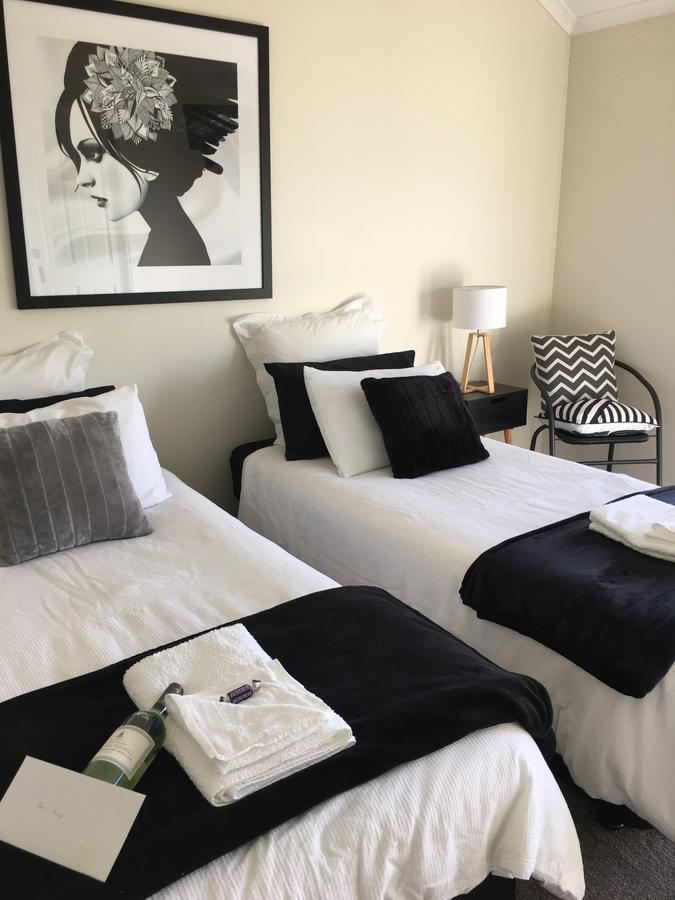 Bed and Breakfast Rosewhite House Myrtleford Exterior foto